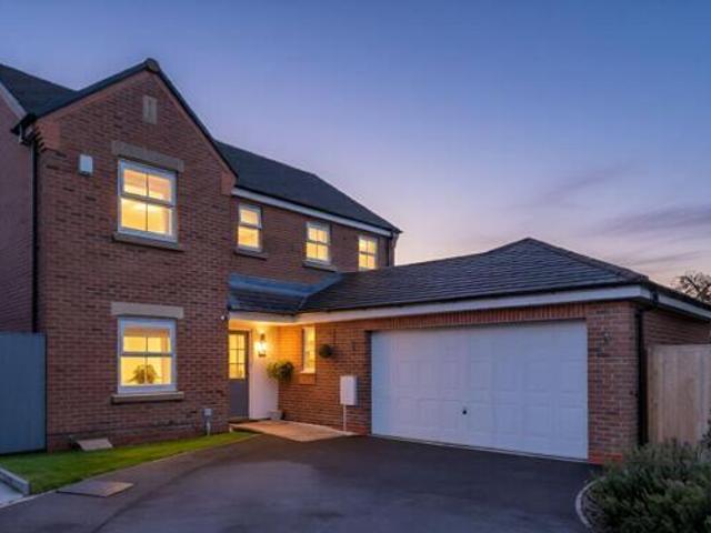 House for sale in Andertons Mill, Lancashire