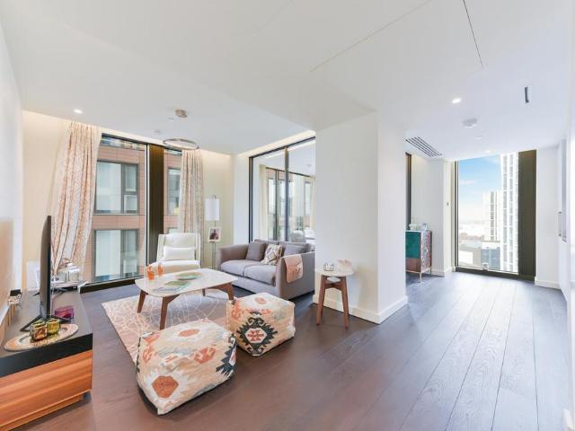 House for rent in Vauxhall, Greater London