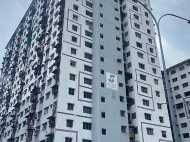 Apartment for sale in Petaling, Damansara Damai