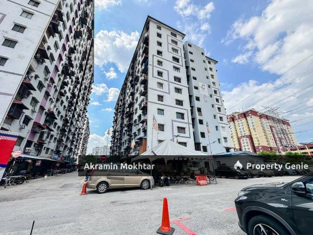 Apartment for sale in Petaling, Damansara Damai