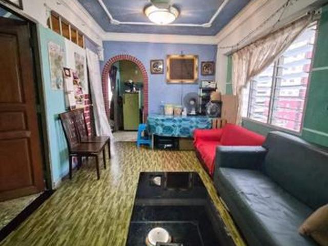 Apartment for sale in Petaling Jaya, Petaling
