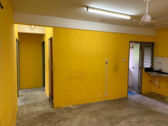 Apartment for sale in Bandar Sunway
