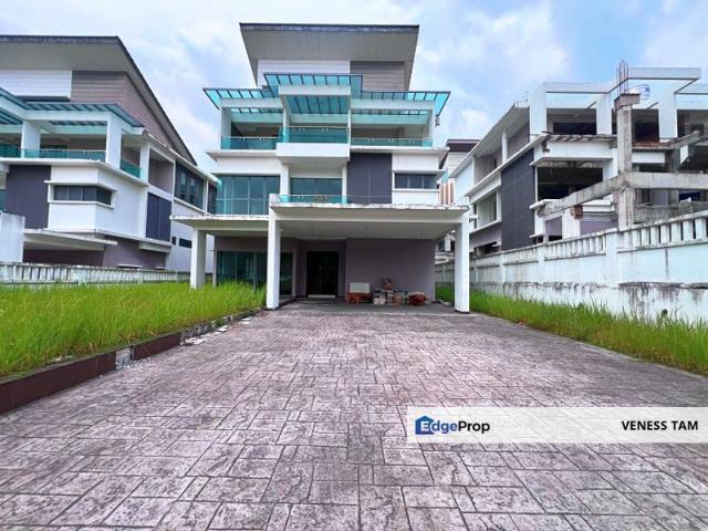 House for sale in Kajang, Langat