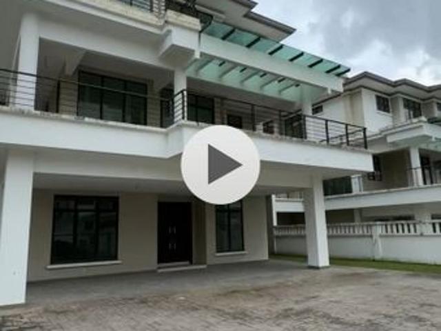 House for sale in Kajang, Langat