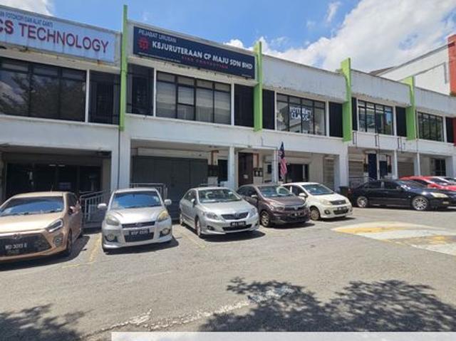 Shop for sale in Kajang, Langat