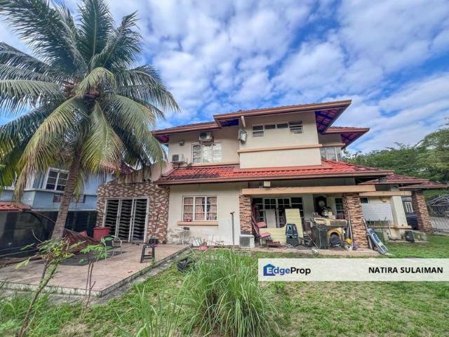 House for sale in Country Heights Damansara, Kuala Lumpur