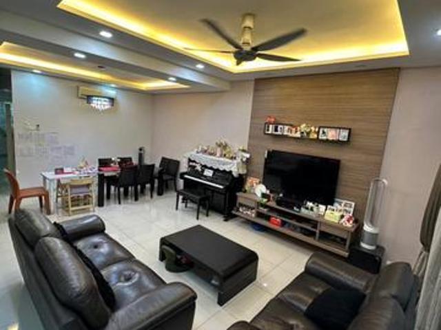 Terraced House for sale in Alam Impian, Selangor