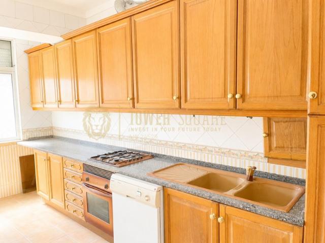 Apartamento venda em Damaia, Amadora
