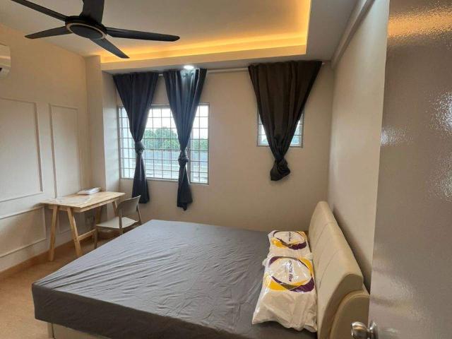 Room for rent in Petaling, Damansara Damai
