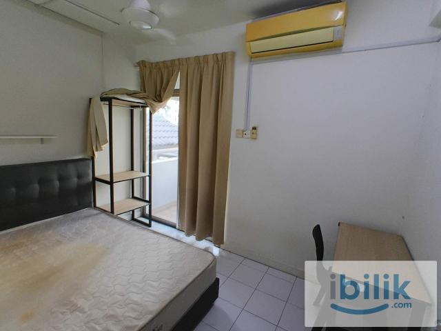 Room for rent in PJU 1A, Petaling Jaya