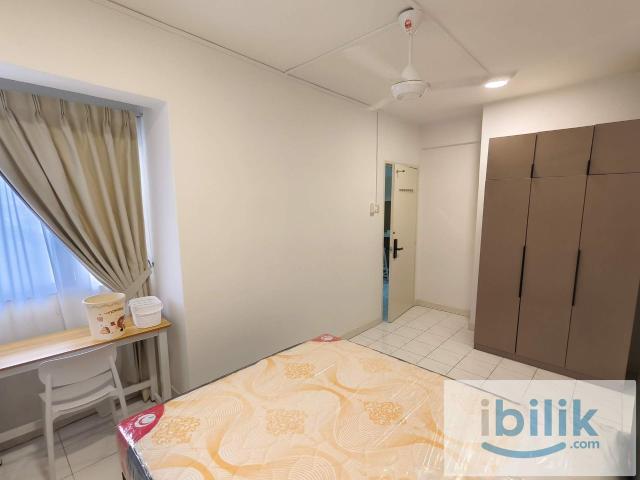 Room for rent in Petaling, Damansara Damai