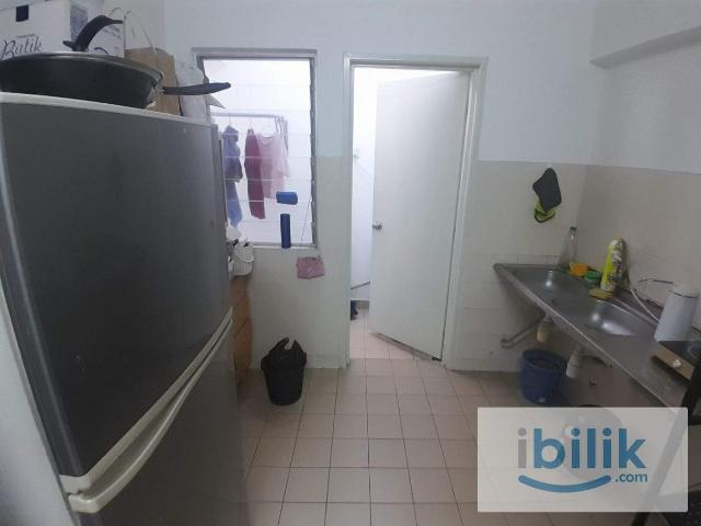 Room for rent in Petaling, Damansara Damai