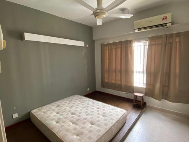 Room for rent in Petaling, Damansara Damai