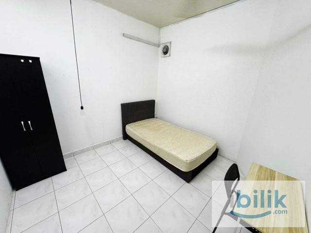 Room for rent in Petaling, Damansara Damai