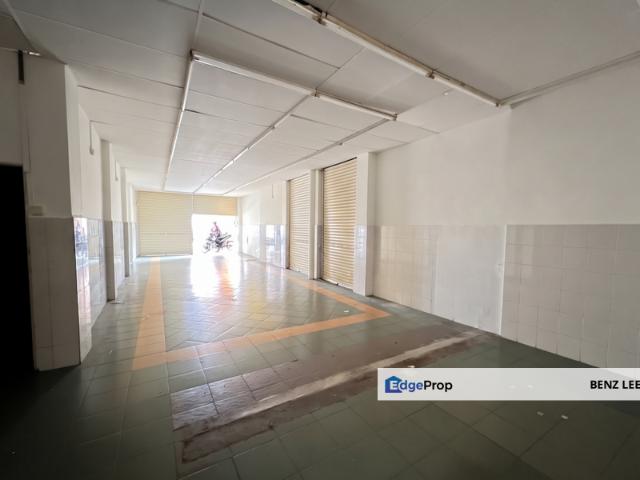 Shop for rent in Petaling, Damansara Damai