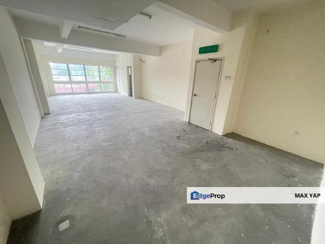Shop for sale in Petaling, Damansara Damai