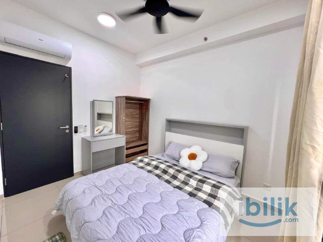 Room for rent in PJU 6, Petaling Jaya
