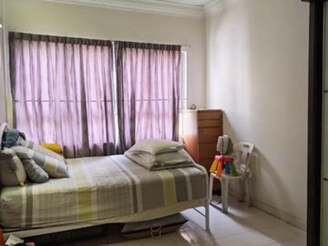 Serviced Residence for sale in Petaling, Damansara Damai