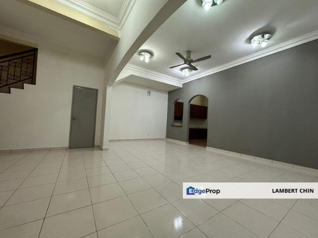 House for sale in Petaling, Damansara Damai