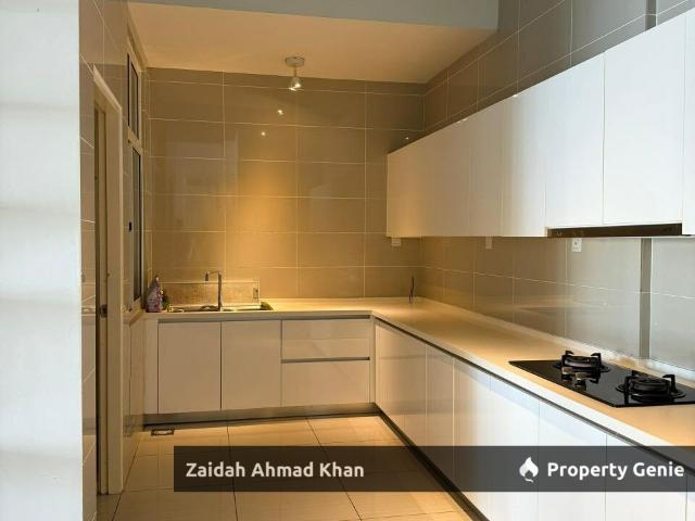 Condominium for sale in Petaling, Damansara Damai