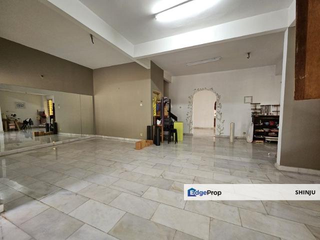 House for sale in Country Heights Damansara, Kuala Lumpur