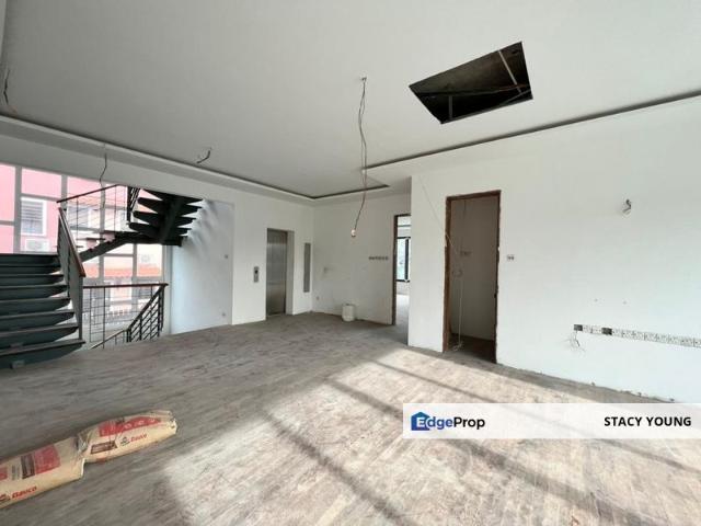House for sale in Country Heights Damansara, Kuala Lumpur