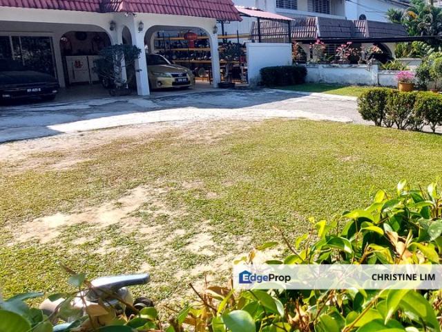 House for sale in Country Heights Damansara, Kuala Lumpur