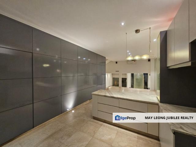 House for sale in Country Heights Damansara, Kuala Lumpur