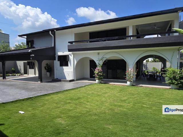 House for sale in Country Heights Damansara, Kuala Lumpur
