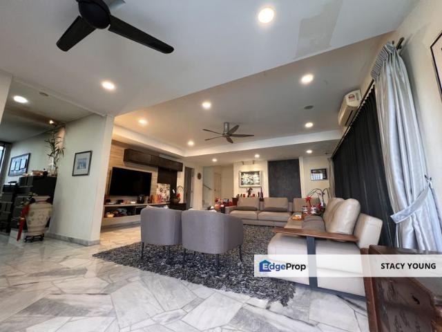 House for sale in Country Heights Damansara, Kuala Lumpur