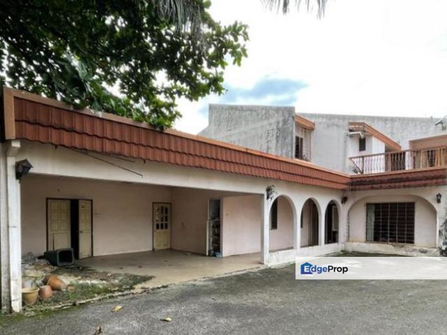 House for sale in Country Heights Damansara, Kuala Lumpur