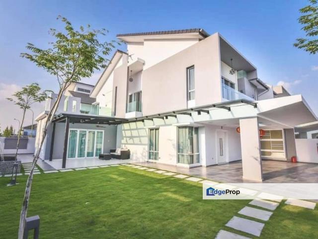 House for sale in Country Heights Damansara, Kuala Lumpur