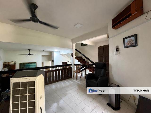 House for sale in Country Heights Damansara, Kuala Lumpur
