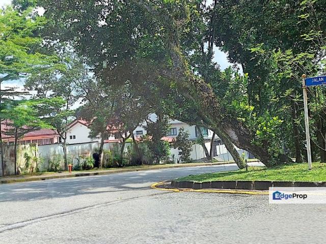 House for sale in Country Heights Damansara, Kuala Lumpur