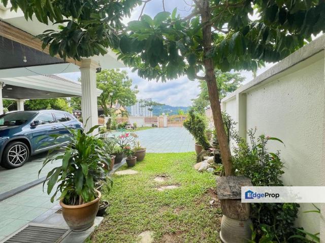 House for rent in Country Heights Damansara, Kuala Lumpur