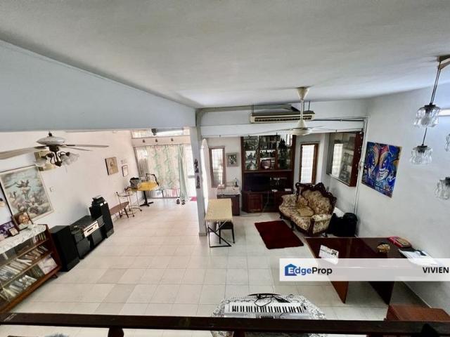 House for sale in Country Heights Damansara, Kuala Lumpur