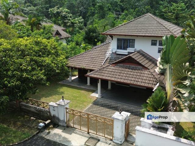 House for sale in Country Heights Damansara, Kuala Lumpur