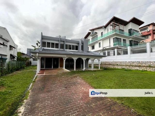 House for sale in Country Heights Damansara, Kuala Lumpur