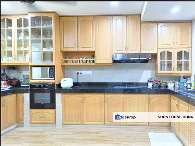 House for sale in Country Heights Damansara, Kuala Lumpur