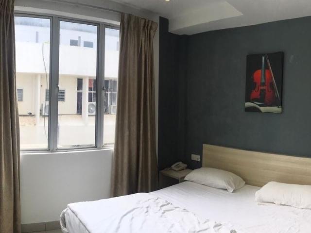 Room for rent in Petaling, Damansara Damai