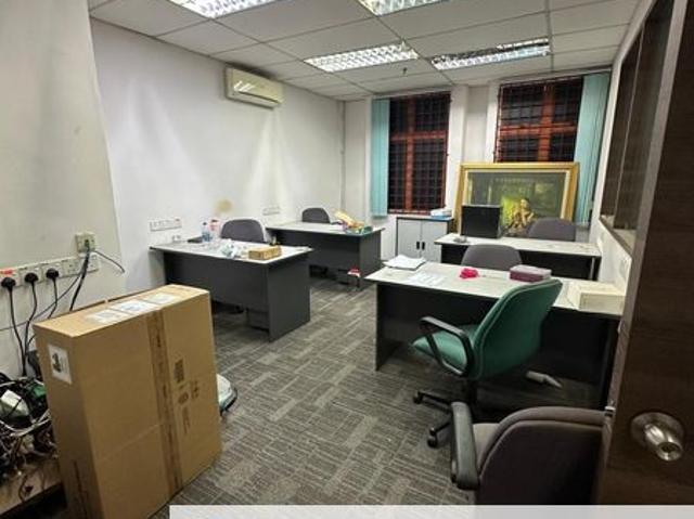Shop for sale in Petaling, Damansara Damai