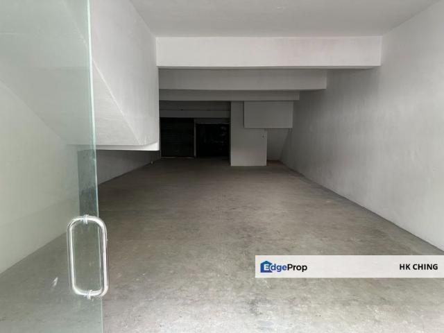Shop for rent in Petaling, Damansara Damai