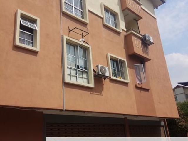 Condominium for sale in Petaling, Damansara Damai