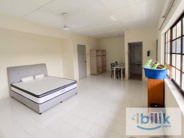 Room for rent in Petaling, Damansara Damai
