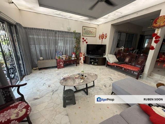 House for sale in Petaling, Damansara Damai