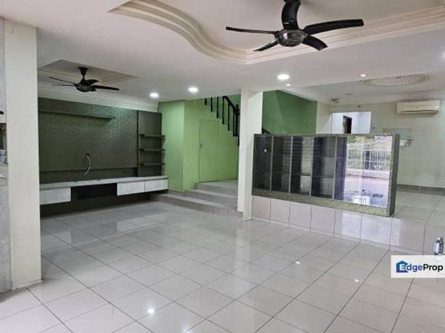House for sale in Petaling, Damansara Damai