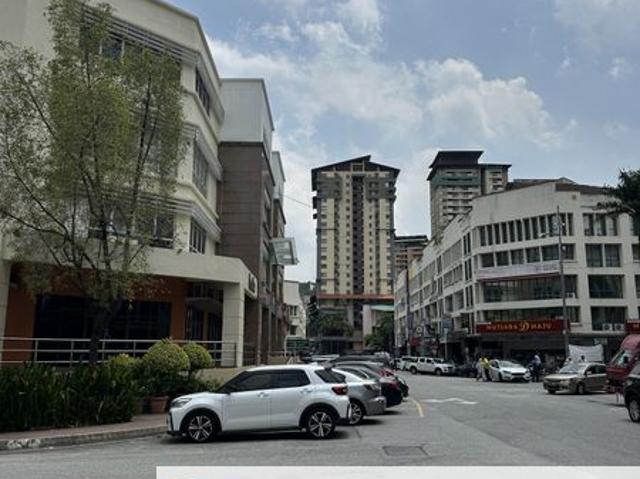 Shop for sale in Petaling, Damansara Damai