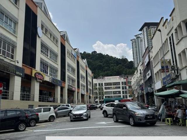 Shop for sale in Petaling, Damansara Damai