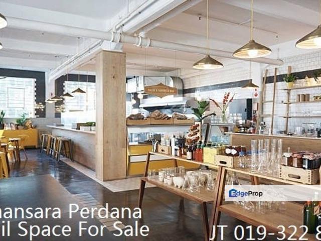 Shop for sale in PJU 8, Petaling Jaya