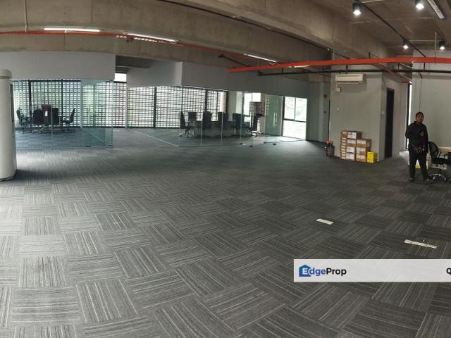 Shop for sale in Petaling, Damansara Damai